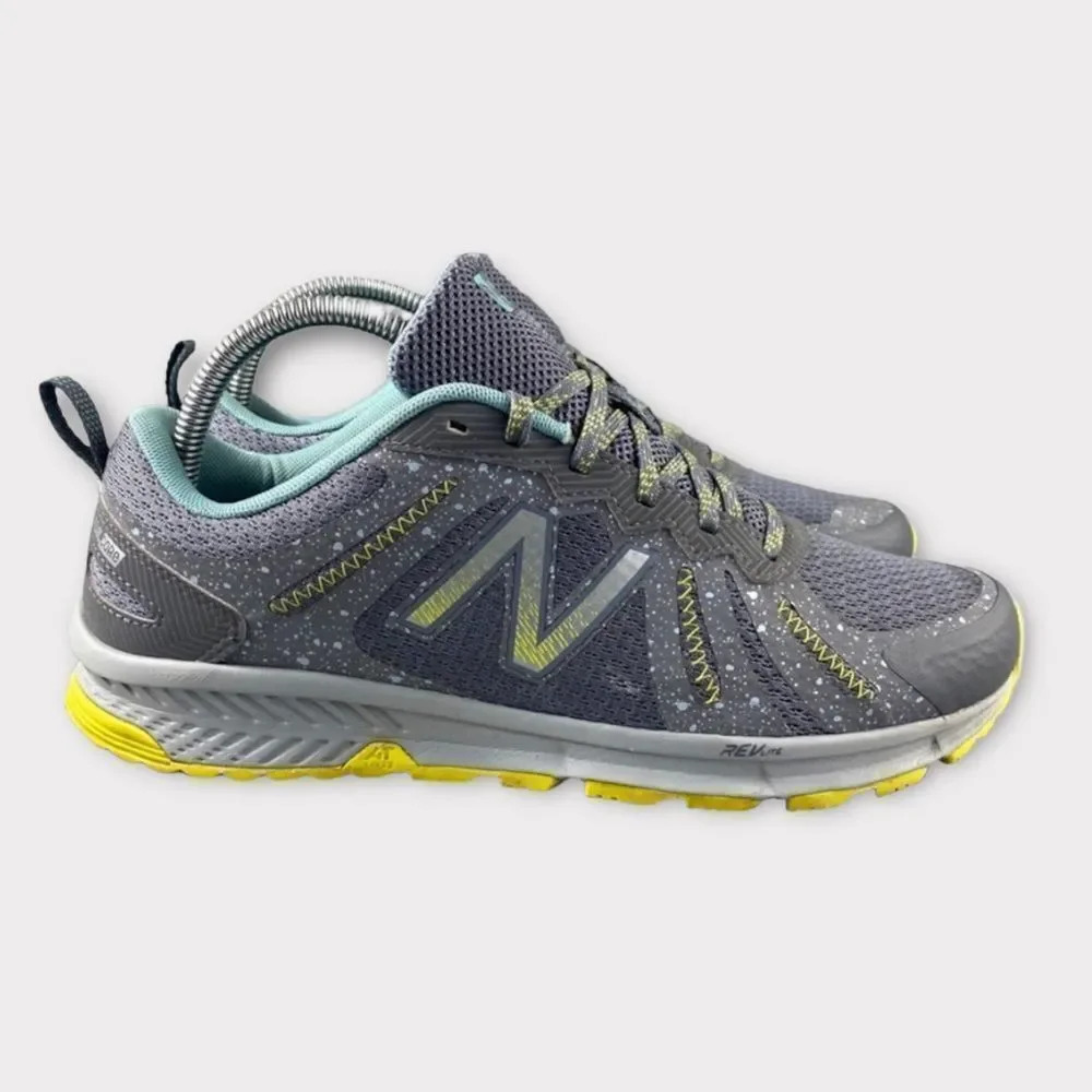 New balance 590v4 Shoes Sneakers Womens 9.5‎ B Gray Running FUELCORE